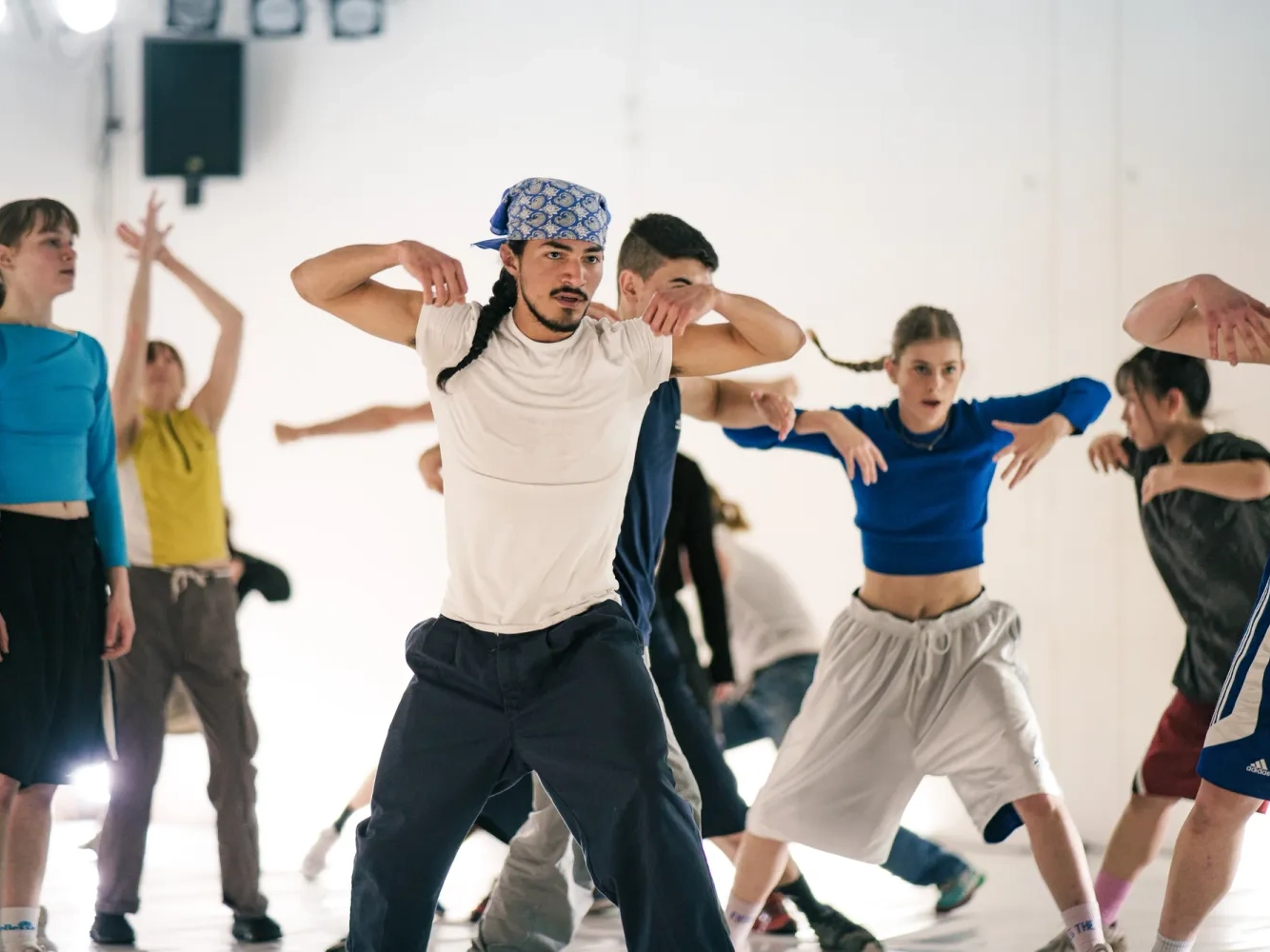 f7f811d671797301a039198a21062ef72fa00d11-7008x4672